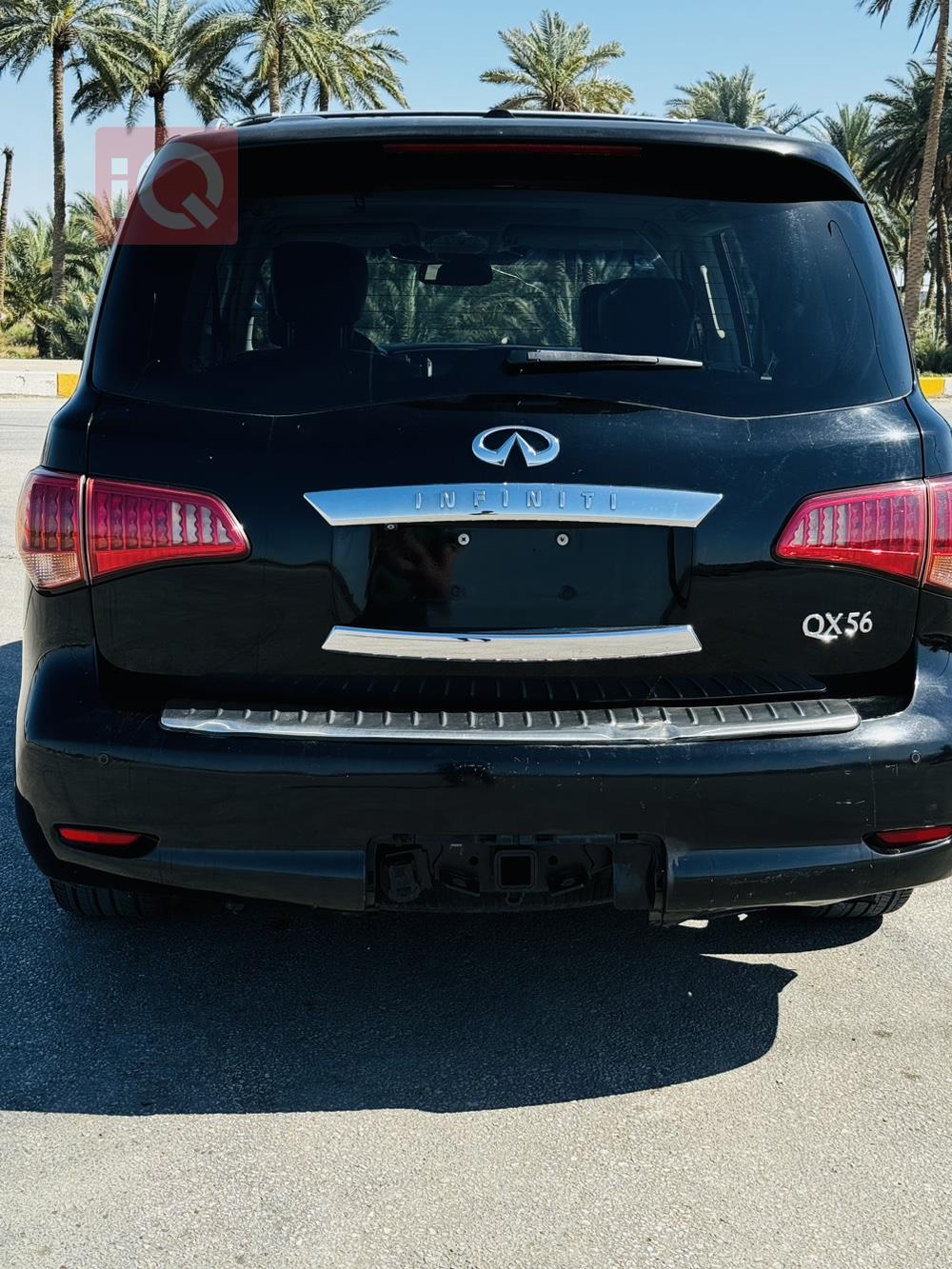 Infiniti QX56